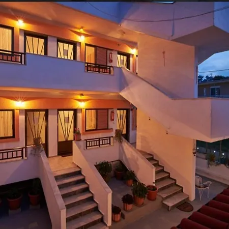 Renas ηouse Διαμέρισμα Σάρτη